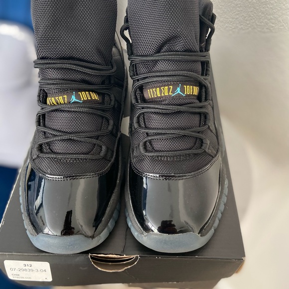 Gamma Blue 11s - Picture 2 of 7